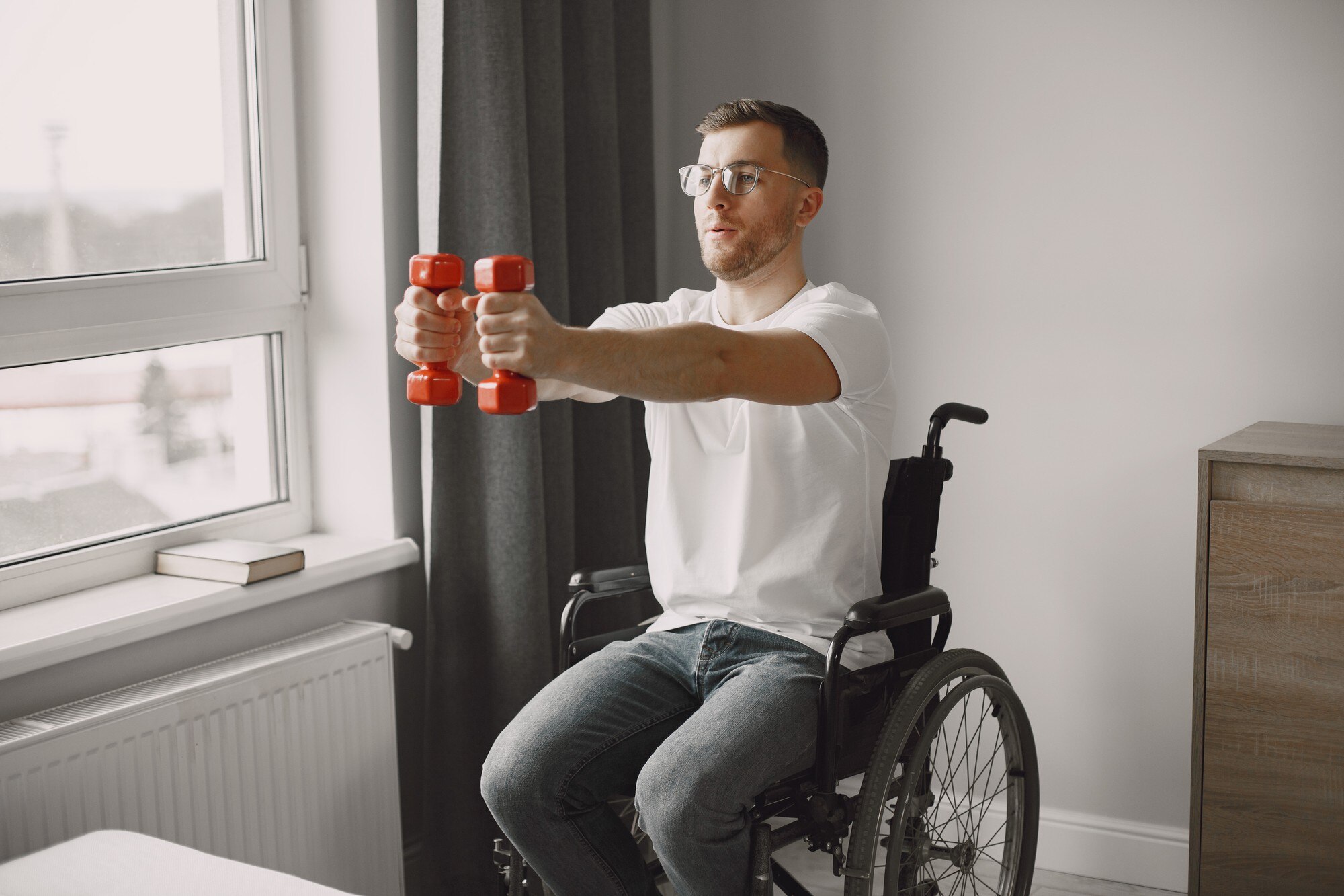 Osteoporoza karşı spor yapan erkek
